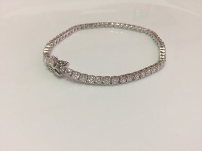 3mm Tennis Bracelet - Moissanite