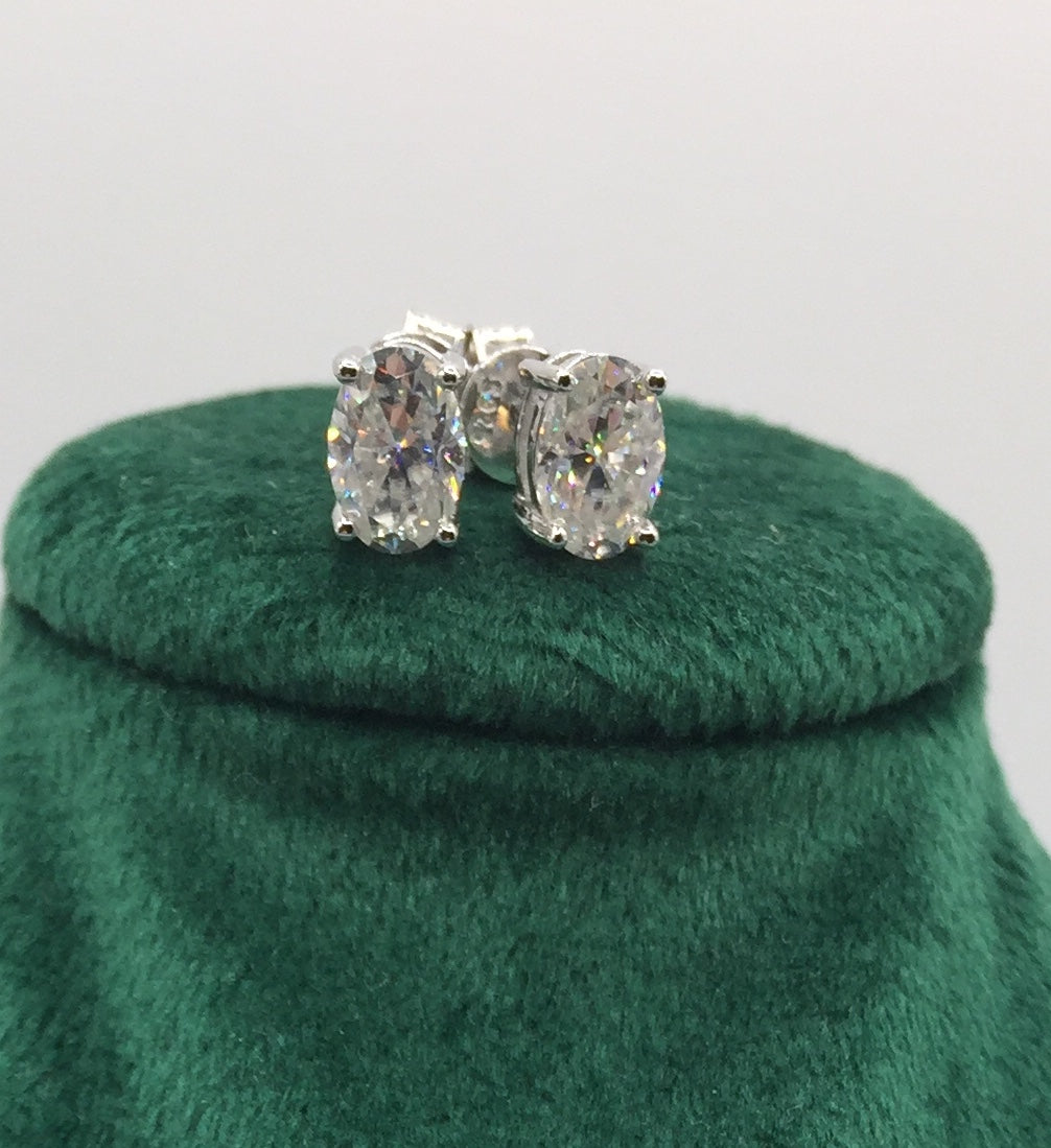1ct Moissanite Oval Cut Necklace+Earrings Set