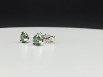 5mm Bluish-Green Moissanite Stud Earrings (0.5ct)