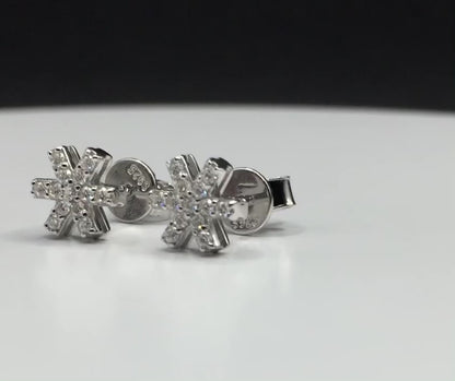 “Icy Snow” Snowflake Moissanite Stud Earrings