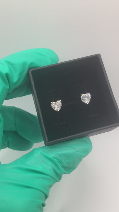 Heart Cut Moissanite Stud Earrings (1 Carat)